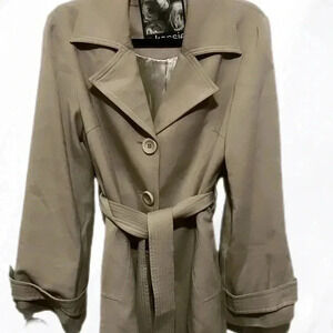Lightweight Kensie tan bell sleeve 3 button belted trench jacket M